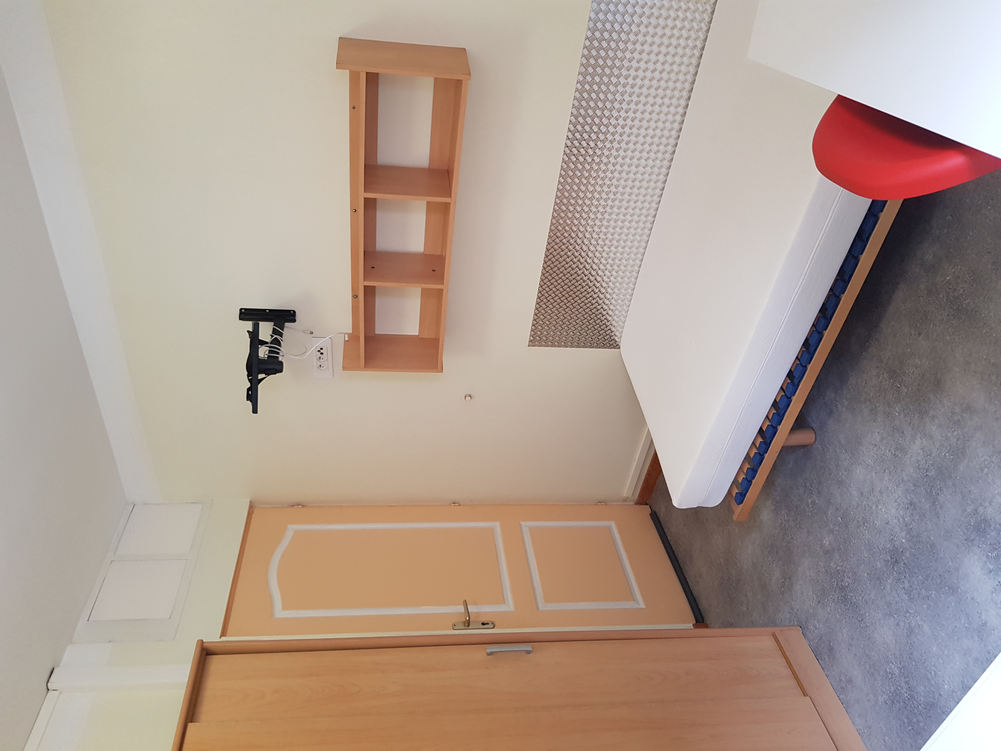 Studio B03